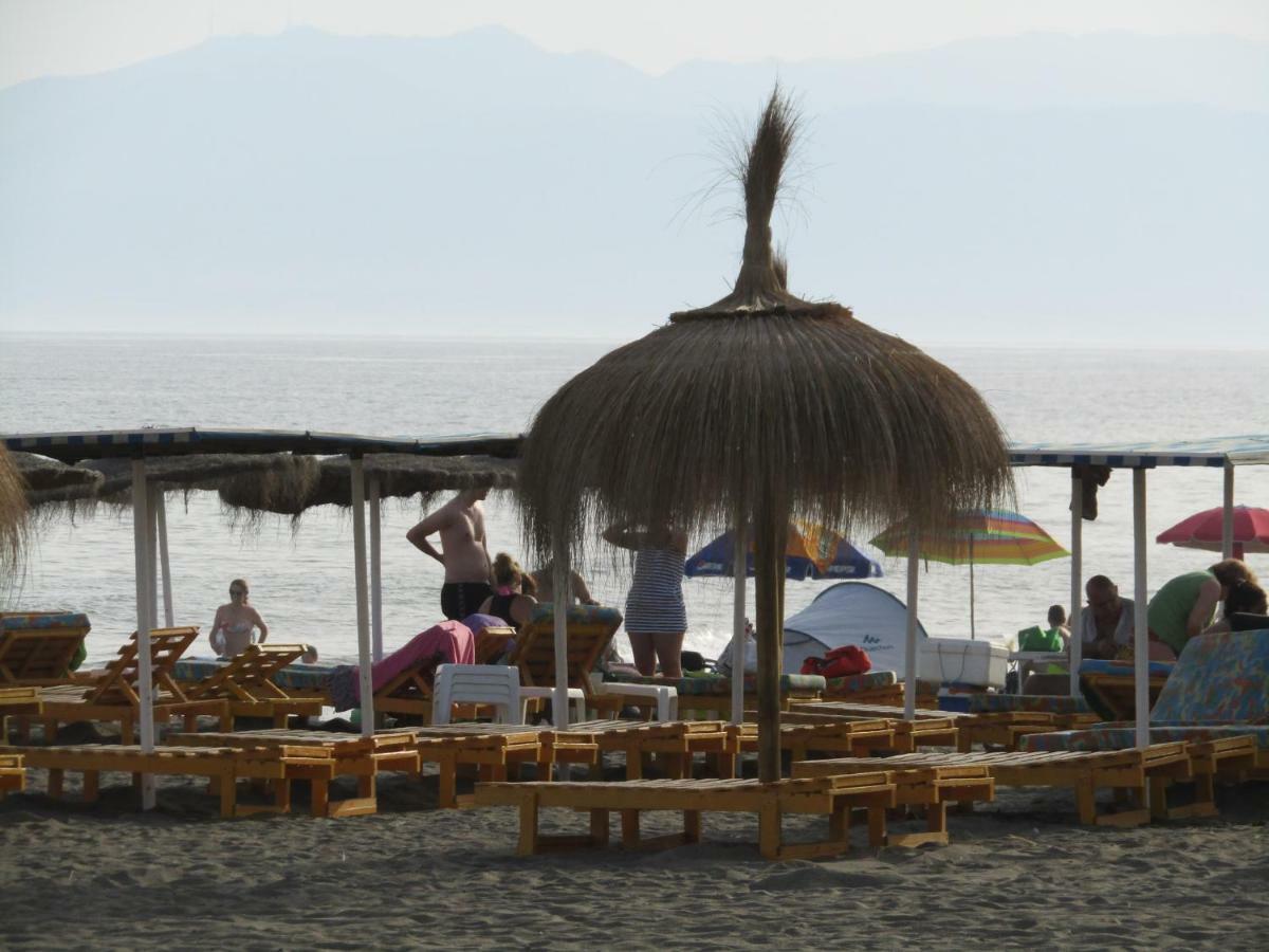 Malaga Paradise Beach Torre de Benagalbon Exterior foto